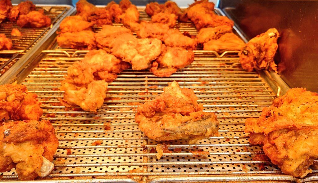 ケンタッキー食べ放題のチキン
